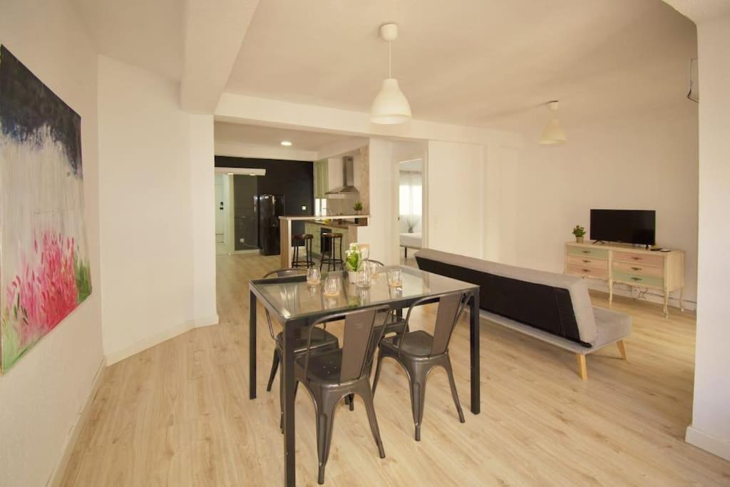 Apartamentos Centro Grenada Zewnętrze zdjęcie
