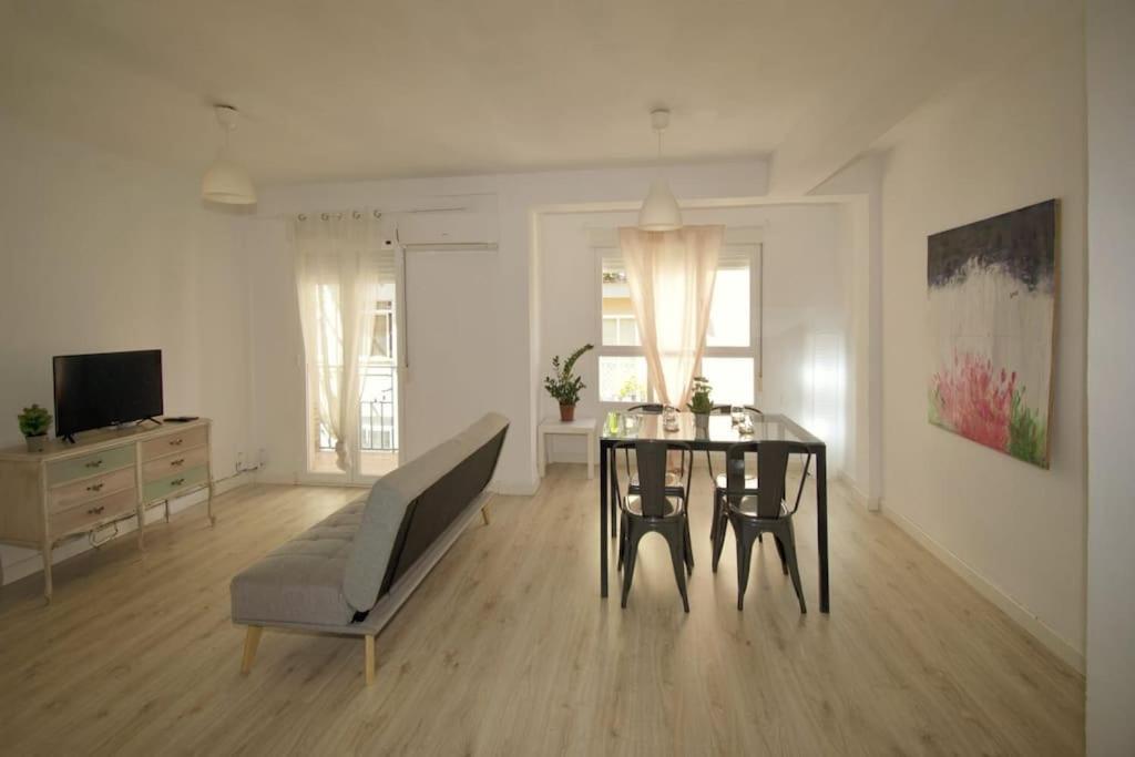 Apartamentos Centro Grenada Zewnętrze zdjęcie